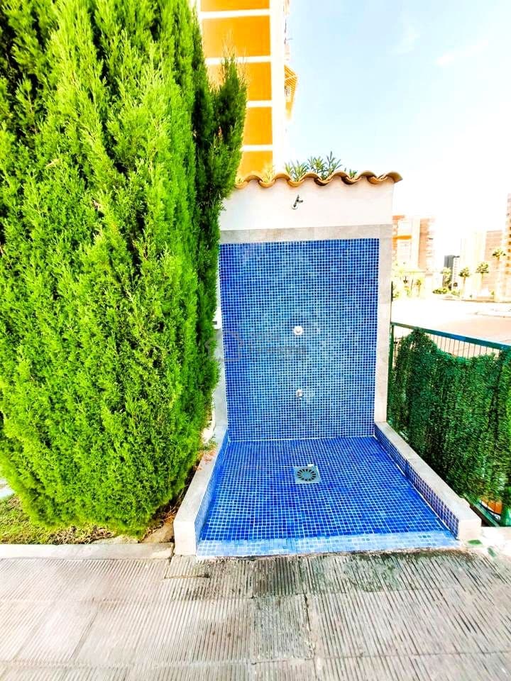 2 bedroom Flat for sale in Benidorm - € 203,000 (Ref: 9985687)