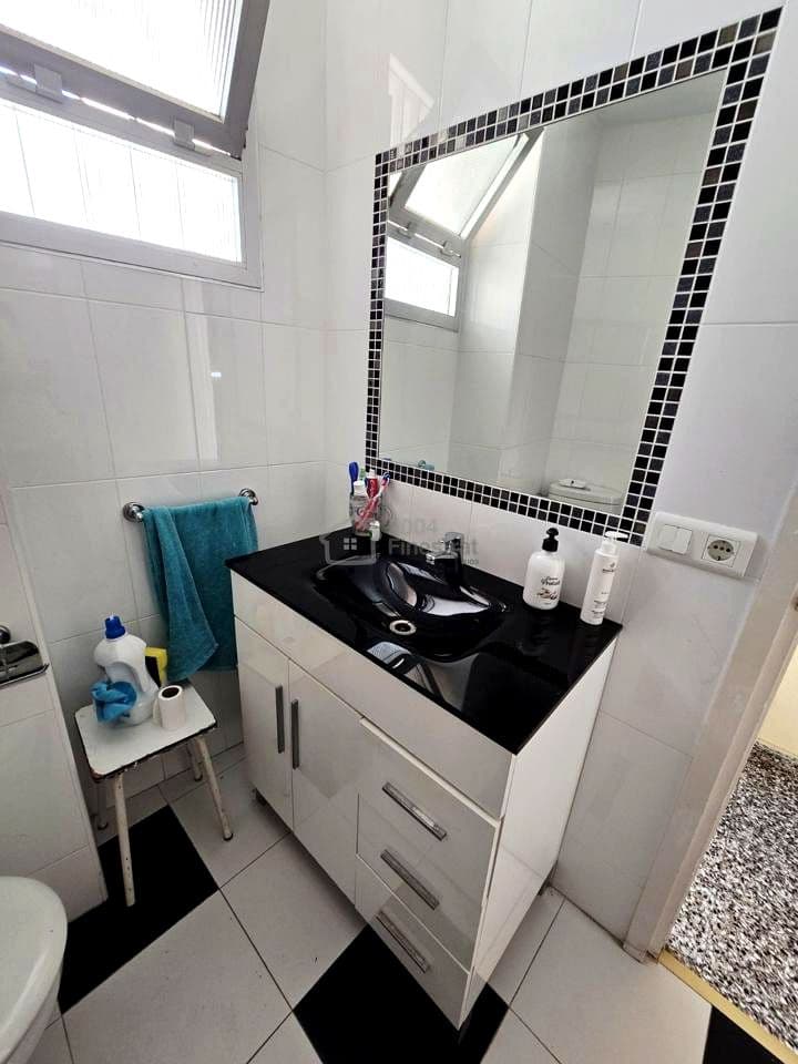 1 bedroom Flat for sale in Benidorm with pool garage - € 190,000 (Ref: 9985688)