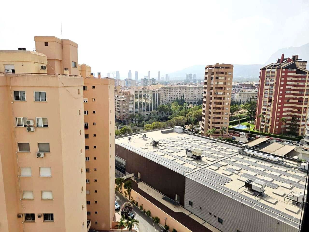 1 bedroom Flat for sale in Benidorm with pool garage - € 190,000 (Ref: 9985688)