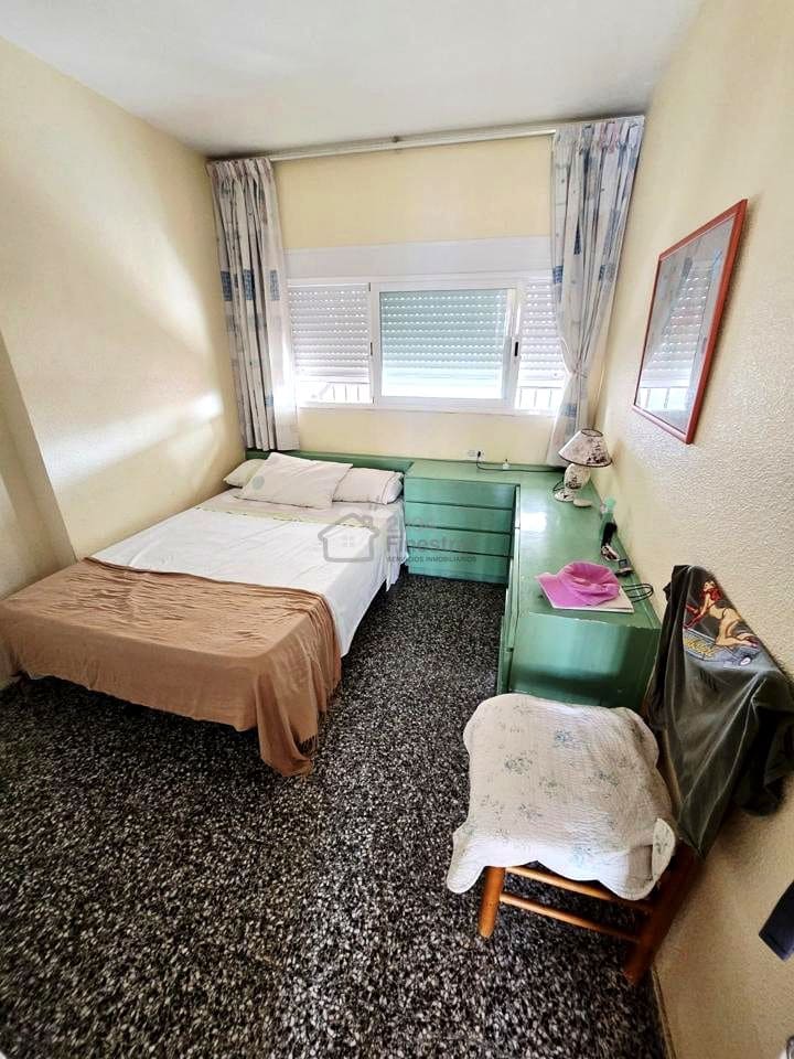 1 bedroom Flat for sale in Benidorm with pool garage - € 190,000 (Ref: 9985688)