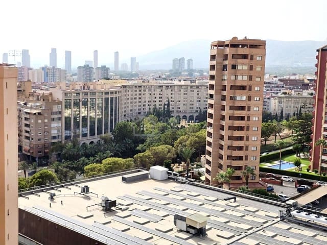 Piso de 1 habitación en Juzgados - Plaza de Toros, Benidorm en venta con piscina garaje - 190.000 € (Ref: 9985688)