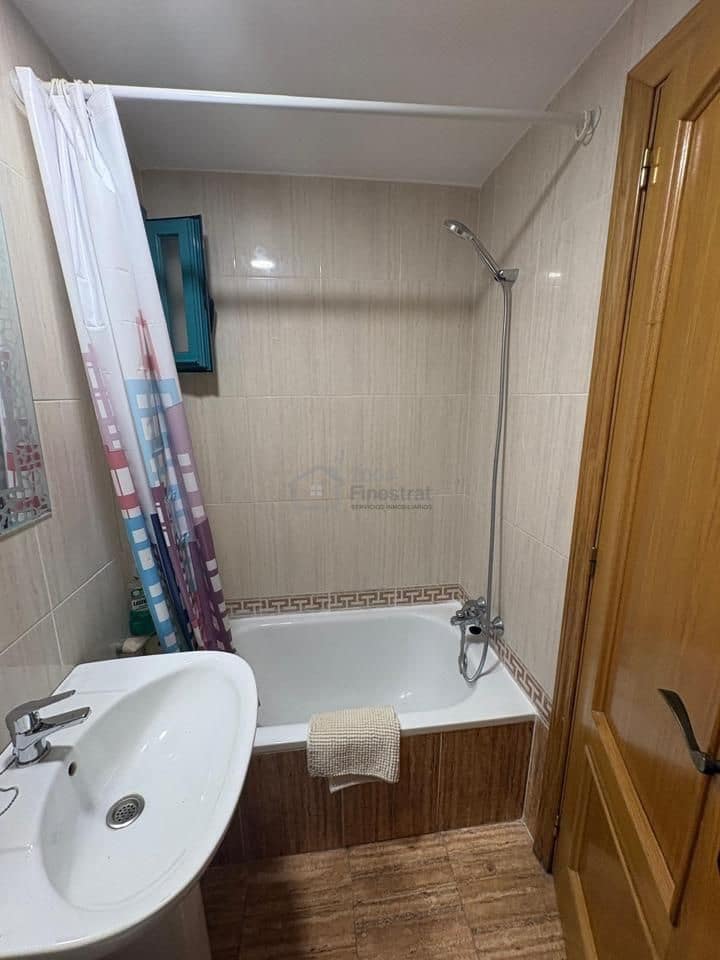 2 slaapkamer Flat te huur in La Villajoyosa / Vila Joiosa met zwembad garage - € 1.250 (Ref: 9985897)