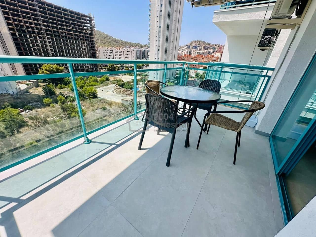 2 slaapkamer Flat te huur in La Villajoyosa / Vila Joiosa met zwembad garage - € 1.250 (Ref: 9985897)