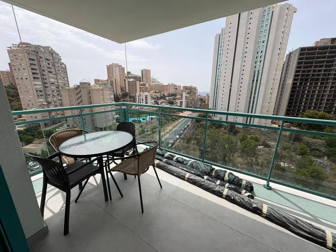 2 slaapkamer Flat te huur in La Villajoyosa / Vila Joiosa met zwembad garage - € 1.250 (Ref: 9985897)
