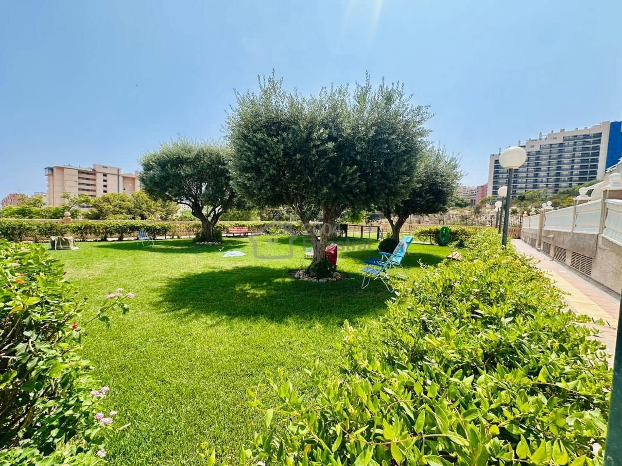 1 slaapkamer Flat te huur in La Villajoyosa / Vila Joiosa met garage - € 900 (Ref: 9986138)
