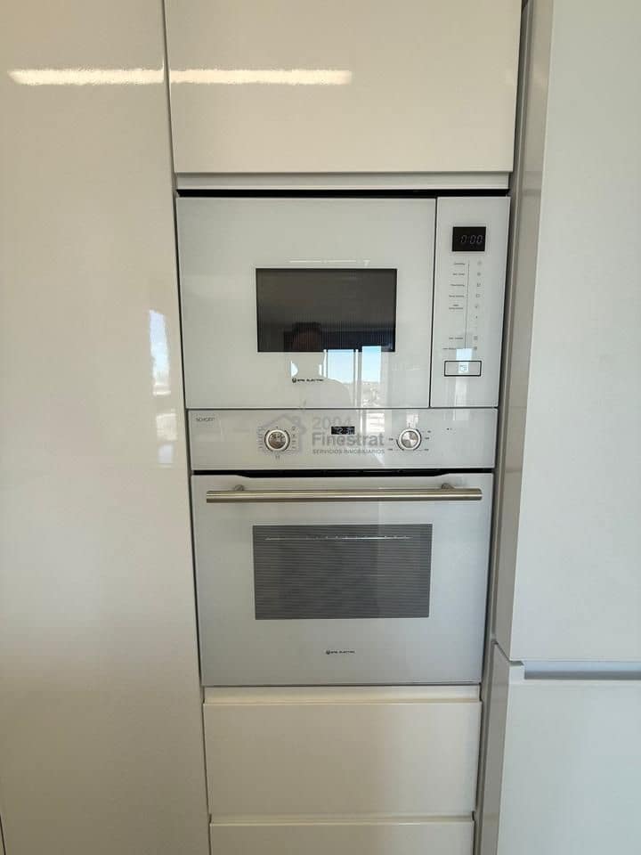 2 soverom Leilighet til leie i Finestrat med garasje - € 1 650 (Ref: 9986139)