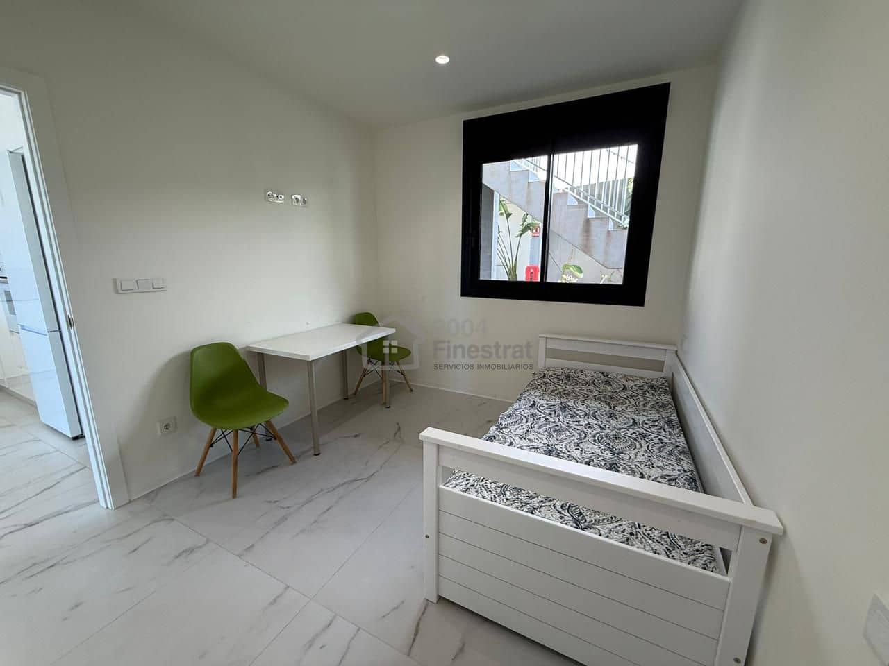 2 soverom Leilighet til leie i Finestrat med garasje - € 1 650 (Ref: 9986139)