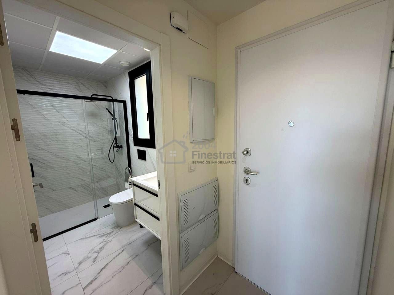 Piso de 2 habitaciones en Finestrat en alquiler con garaje - 1.650 € (Ref: 9986139)
