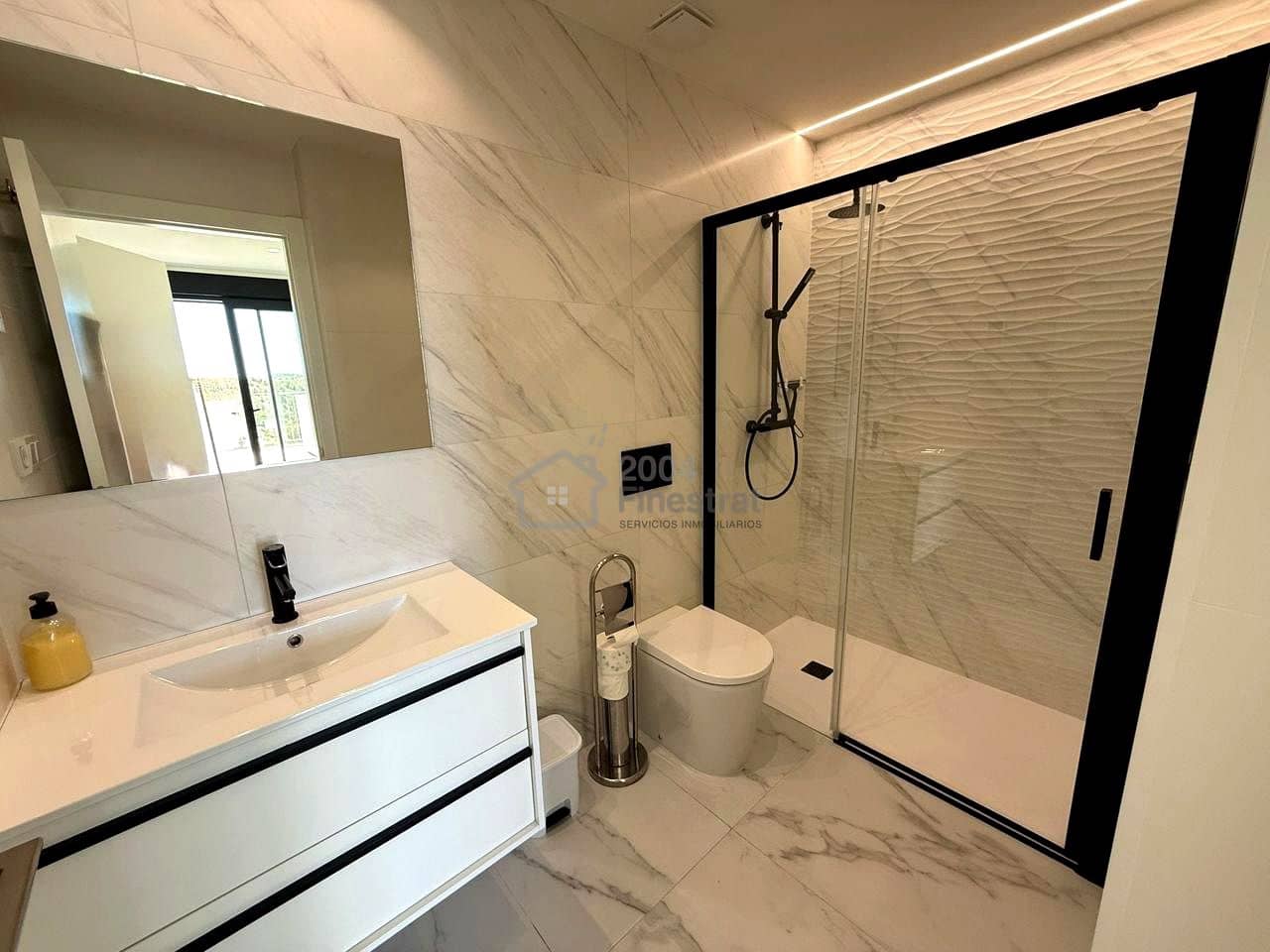 Piso de 2 habitaciones en Finestrat en alquiler con garaje - 1.650 € (Ref: 9986139)
