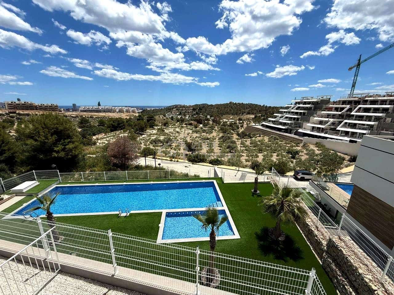 Piso de 2 habitaciones en Finestrat en alquiler con garaje - 1.650 € (Ref: 9986139)