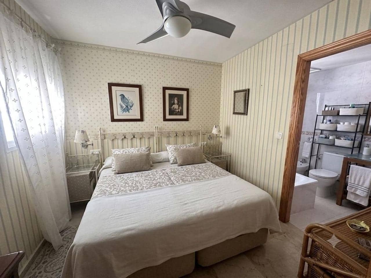 Piso de 2 habitaciones en Benidorm en venta con garaje - 308.000 € (Ref: 9999865)