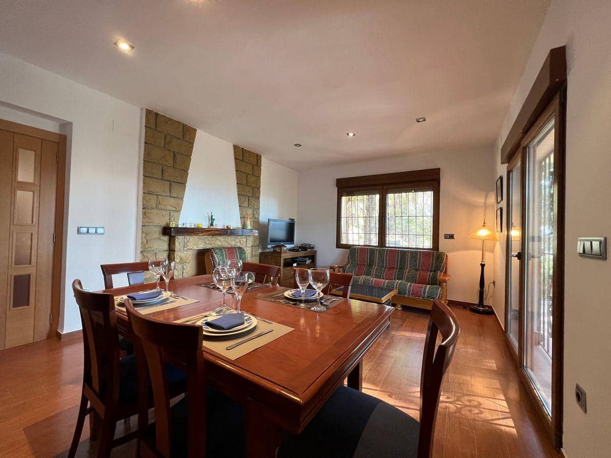 4 soveværelse Finca/Landehus til salg i Turballos med swimmingpool garage - € 590.000 (Ref: 7484327)