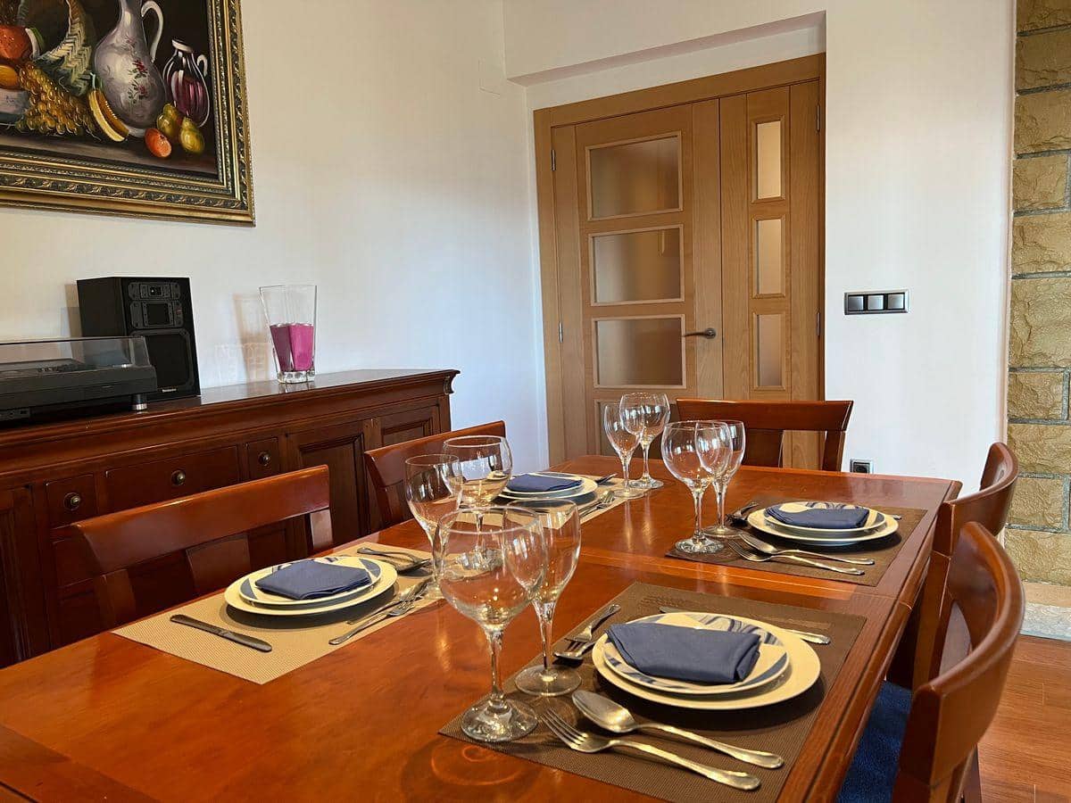 4 soveværelse Finca/Landehus til salg i Turballos med swimmingpool garage - € 590.000 (Ref: 7484327)