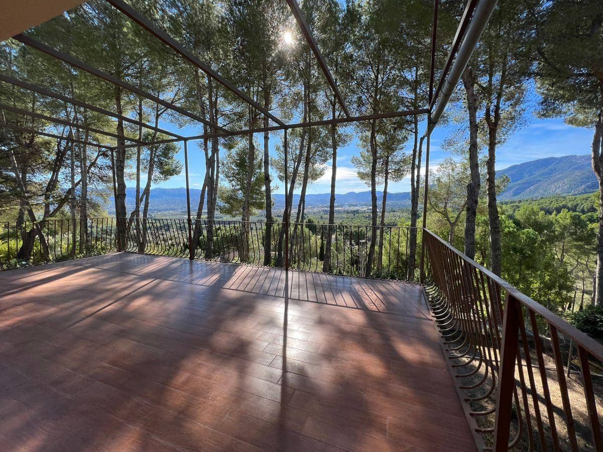 4 soveværelse Finca/Landehus til salg i Turballos med swimmingpool garage - € 590.000 (Ref: 7484327)