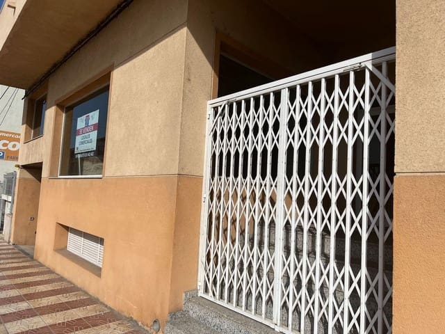 Commercial for sale in Teulada Pueblo, Teulada-Moraira with pool - € 227,000 (Ref: 7711088)