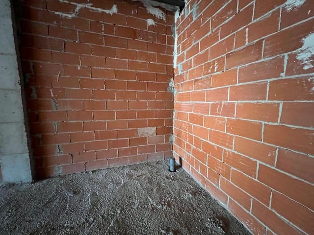 Commercial for sale in Teulada Pueblo, Teulada-Moraira - € 153,000 (Ref: 7814733)