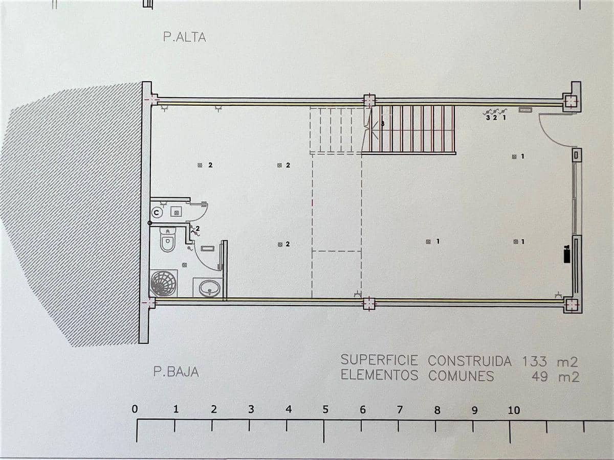 Local Commercial à vendre à Moraira avec piscine - 260 000 € (Ref: 7814734)
