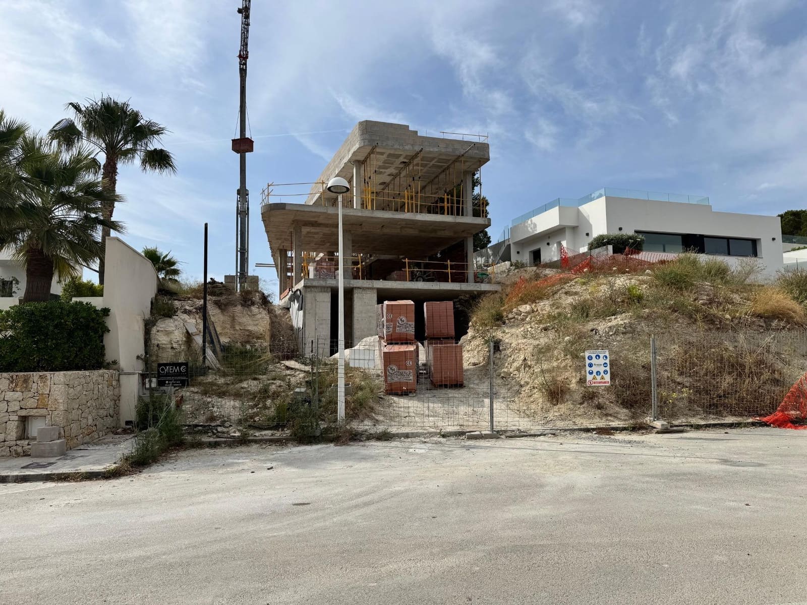 5 bedroom Villa for sale in Moraira with pool garage - € 1,790,000 (Ref: 7824592)