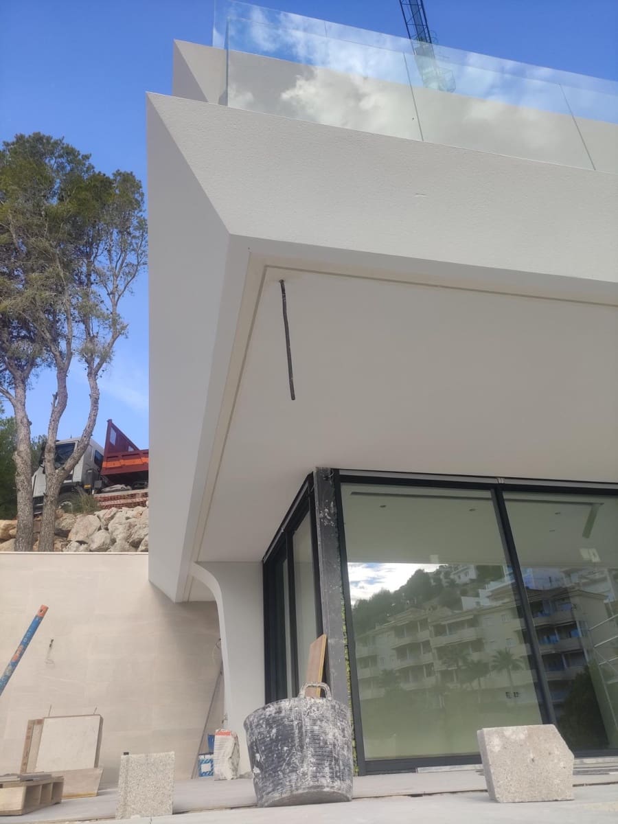 4 bedroom Villa for sale in Altea with pool garage - € 2,250,000 (Ref: 7888692)