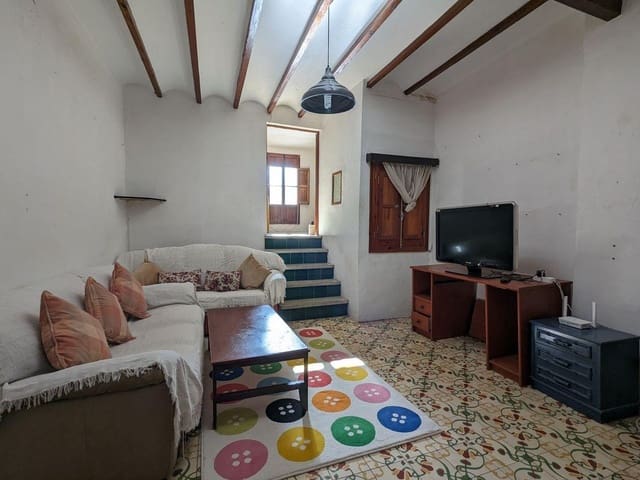 3 slaapkamer Huis te koop in Teulada Pueblo, Teulada-Moraira - € 187.500 (Ref: 8068289)
