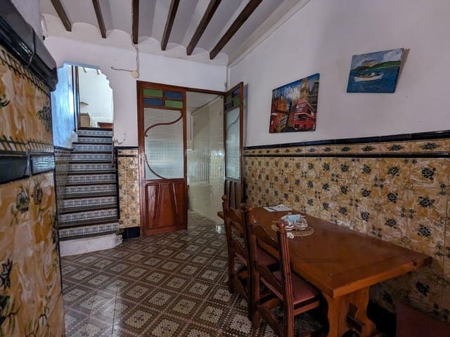 3 slaapkamer Huis te koop in Teulada Pueblo, Teulada-Moraira - € 187.500 (Ref: 8068289)
