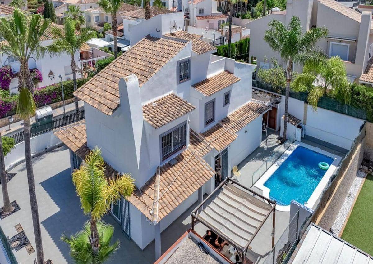 6 soveværelse Villa til salg i Benidorm med swimmingpool garage - € 890.000 (Ref: 8398694)