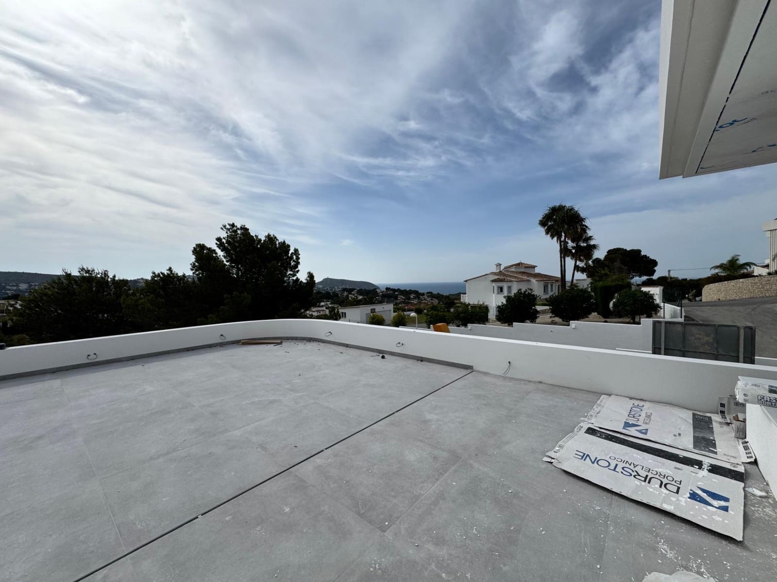 4 bedroom Villa for sale in Moraira with pool garage - € 1,750,000 (Ref: 8529902)