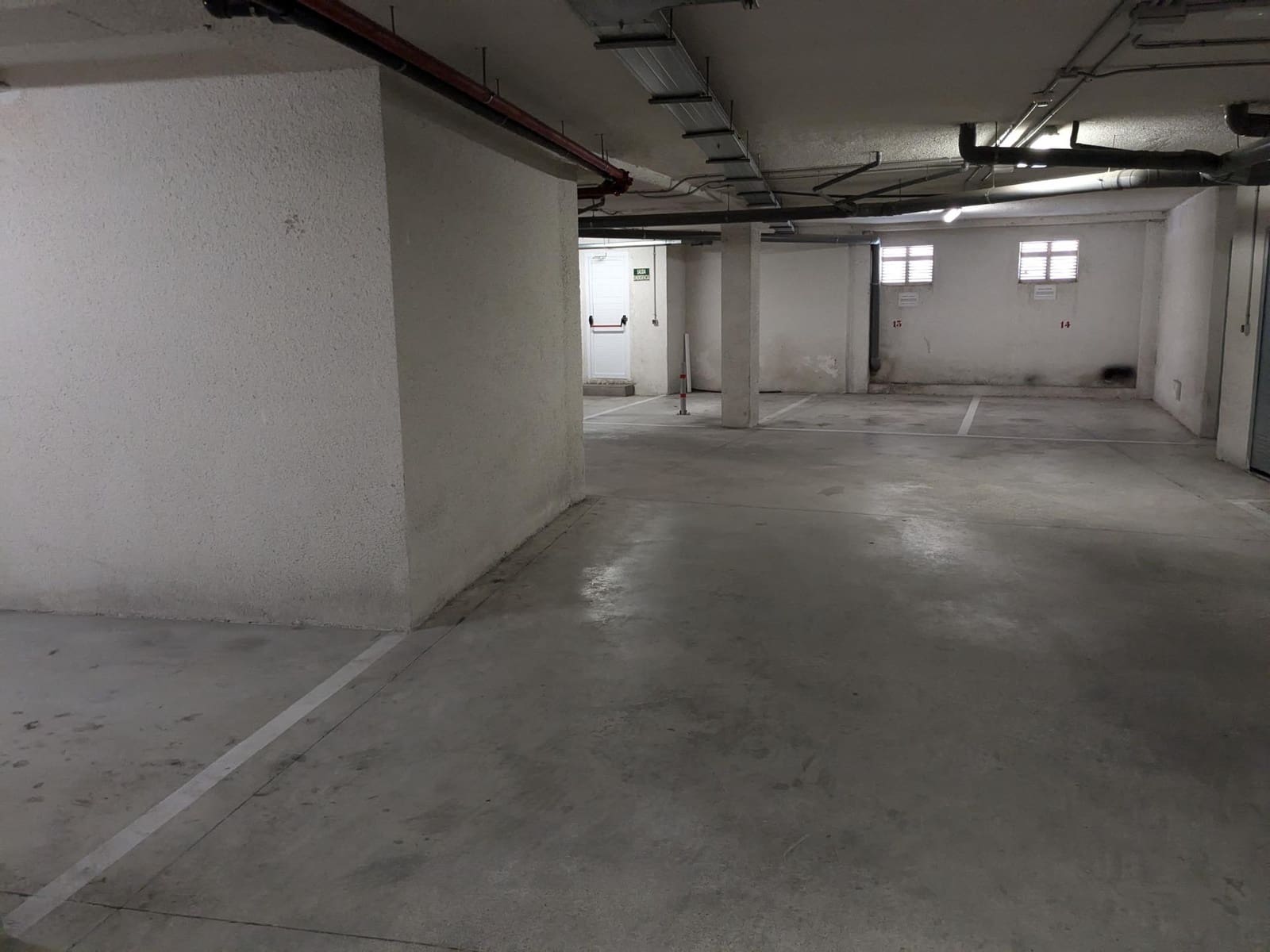 Autotalli myytävänä paikassa Teulada - 7 800 € (Ref: 8538704)