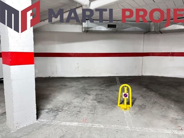 Autotalli myytävänä paikassa Teulada Pueblo, Teulada-Moraira - 8 500 € (Ref: 8551116)