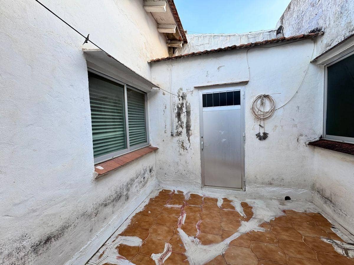 Kommersiell til salgs i Teulada - € 425 000 (Ref: 8735559)