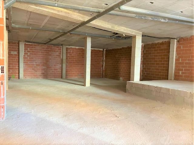 Commercial for sale in Teulada Pueblo, Teulada-Moraira - € 130,000 (Ref: 8841321)