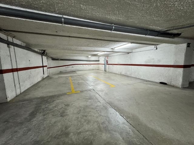 Autotalli myytävänä paikassa Teulada Pueblo, Teulada-Moraira - 12 500 € (Ref: 9003197)