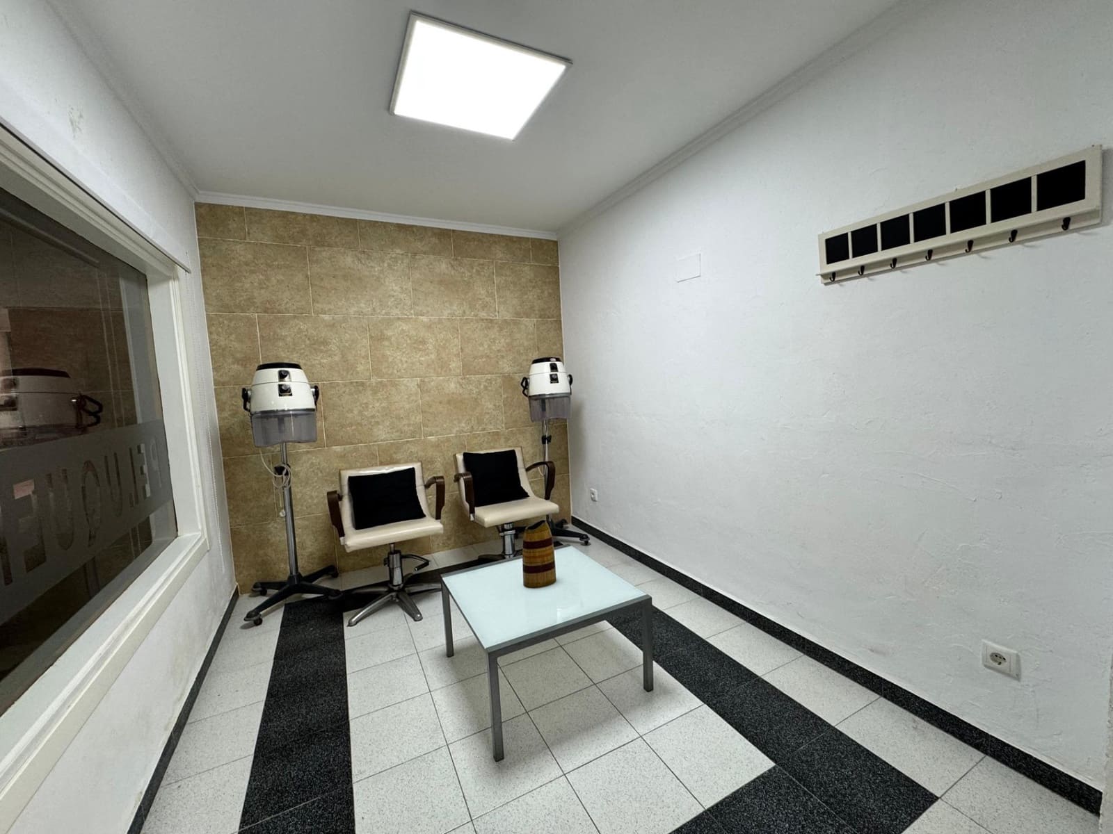 Local Comercial de 2 habitaciones en Teulada en venta - 69.900 € (Ref: 9099210)