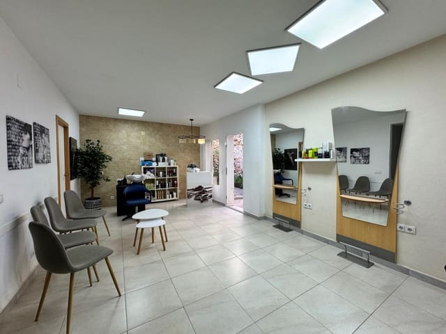 2 chambre Local Commercial à vendre à Teulada Pueblo, Teulada-Moraira - 69 900 € (Ref: 9099210)