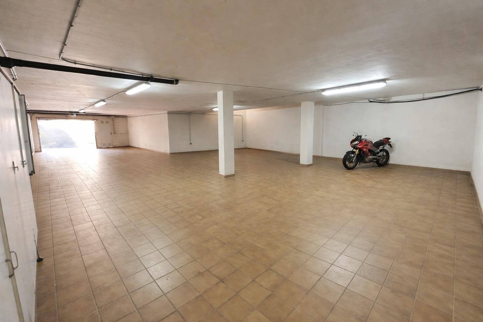 Local Commercial à vendre à Moraira - 890 000 € (Ref: 9645133)