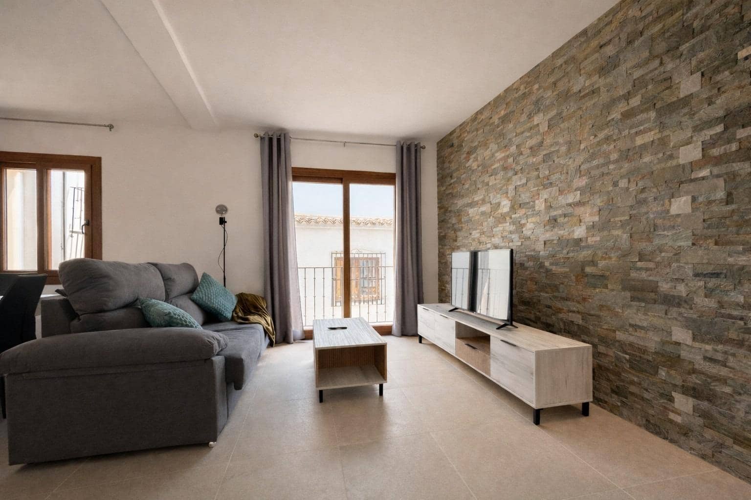 3 slaapkamer Huis te huur in Moraira - € 2.000 (Ref: 9677577)