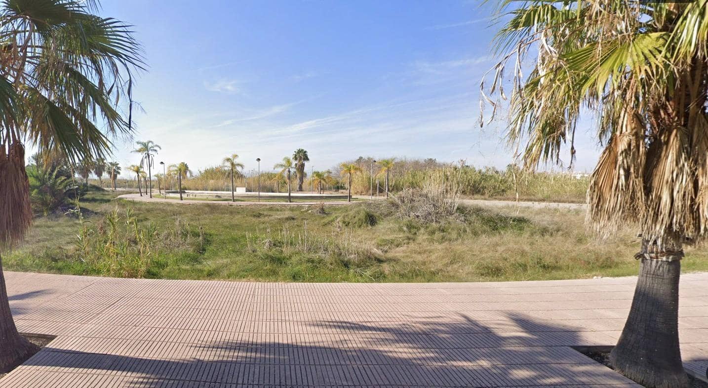 Building Plot for sale in Piles - € 550,000 (Ref: 9738904)