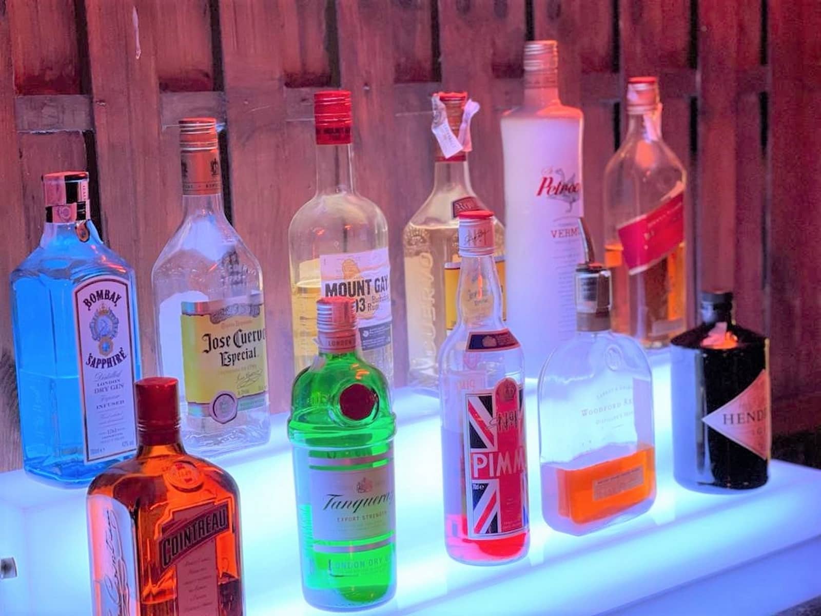 4 soveværelse Villa til leje i Roldan med swimmingpool garage - € 2.500 (Ref: 5884142)