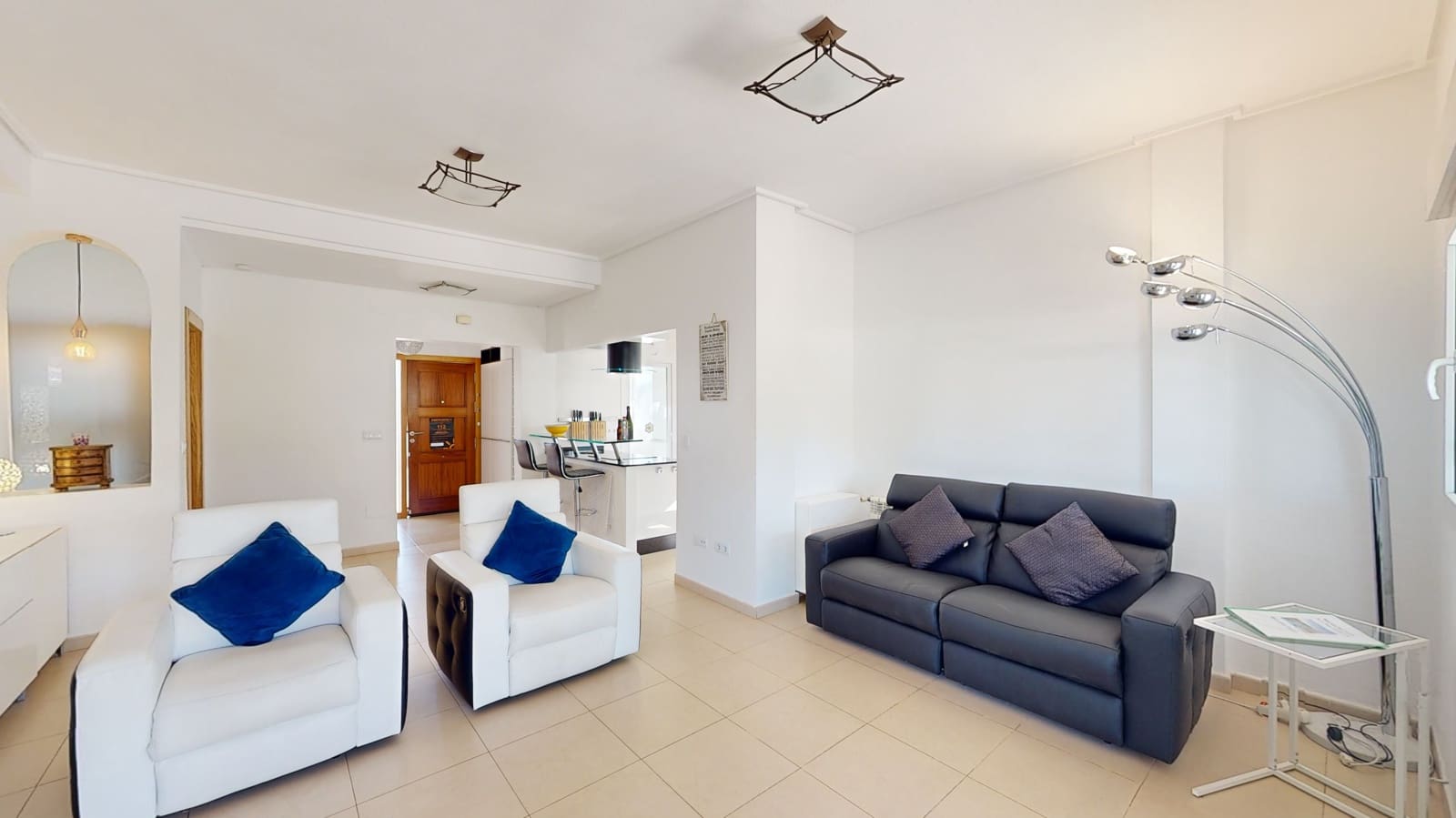 4 soveværelse Villa til leje i Roldan med swimmingpool garage - € 2.500 (Ref: 5884142)