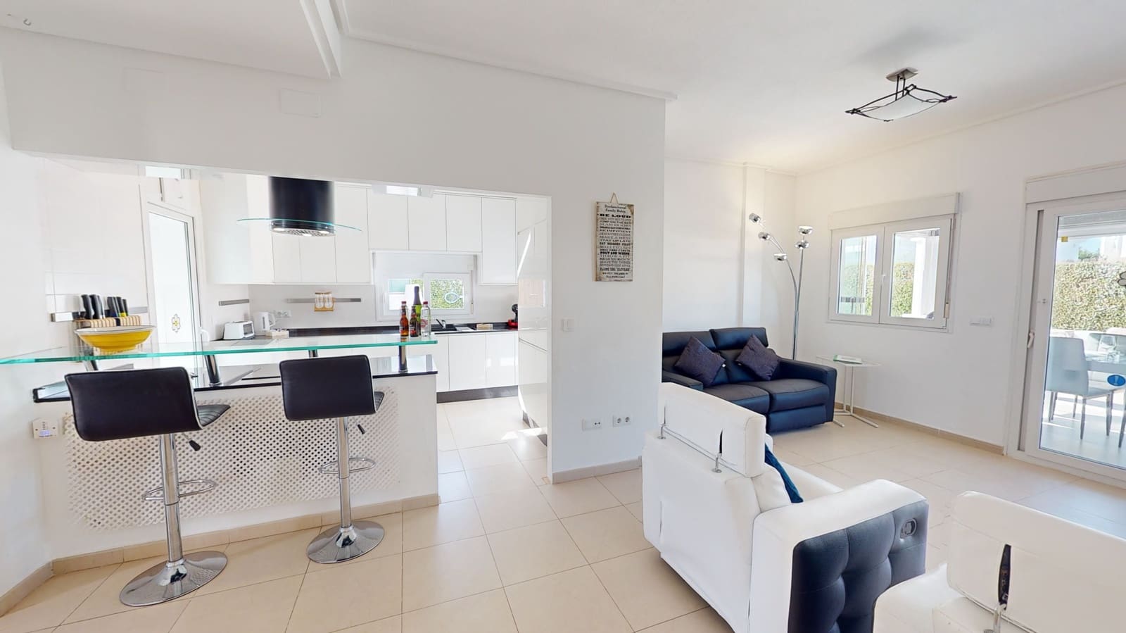 4 soveværelse Villa til leje i Roldan med swimmingpool garage - € 2.500 (Ref: 5884142)