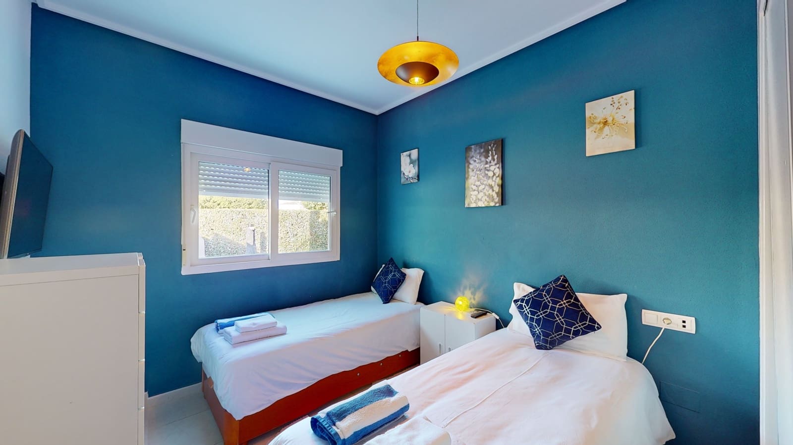 4 soveværelse Villa til leje i Roldan med swimmingpool garage - € 2.500 (Ref: 5884142)