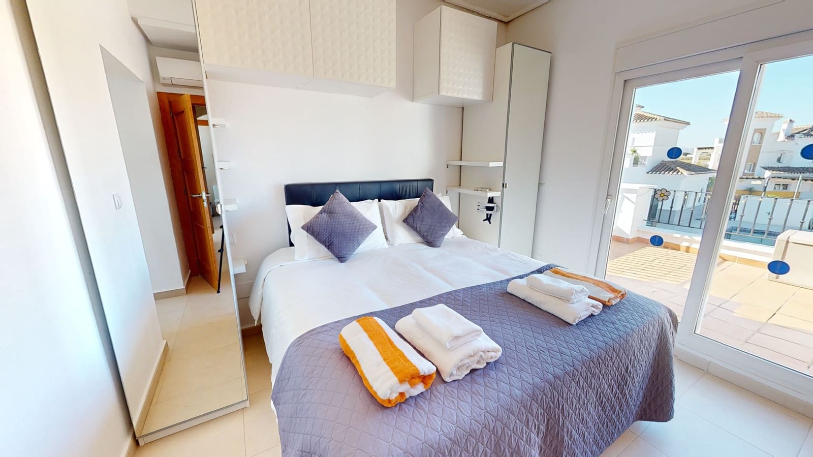 4 soveværelse Villa til leje i Roldan med swimmingpool garage - € 2.500 (Ref: 5884142)