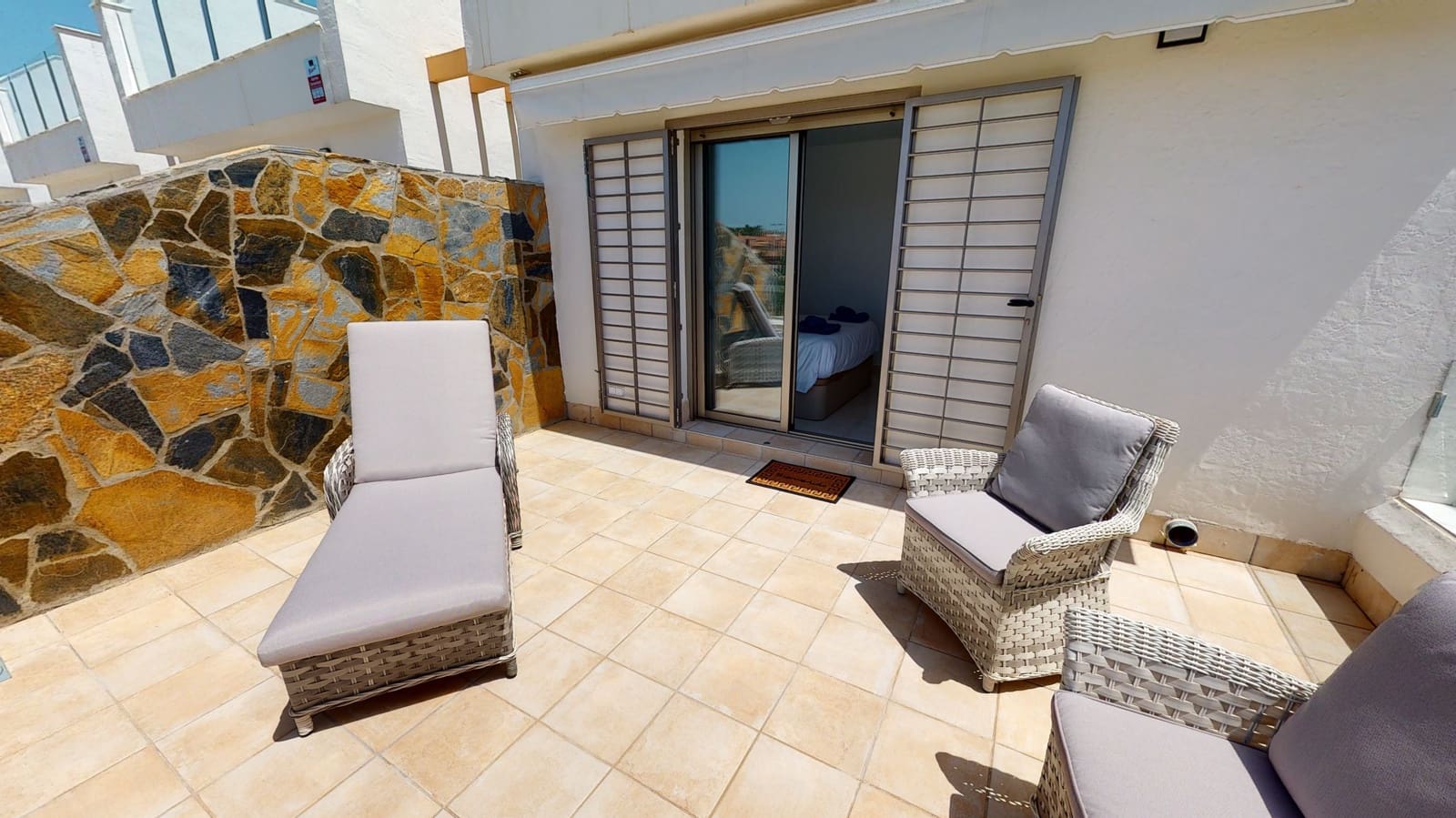 3 soveværelse Villa til leje i Los Alcazares med swimmingpool garage - € 1.947 (Ref: 6508954)