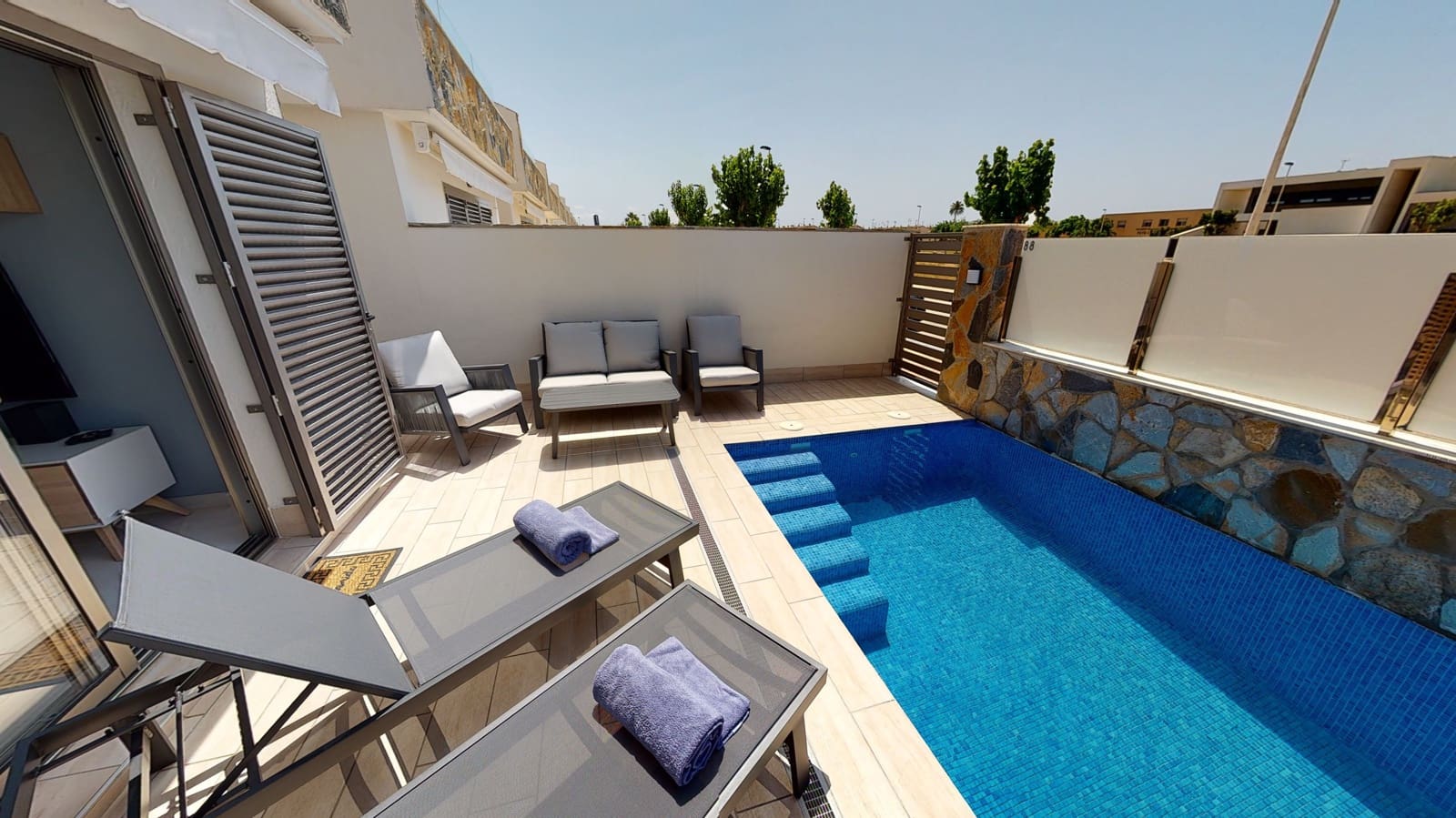 3 soveværelse Villa til leje i Los Alcazares med swimmingpool garage - € 1.947 (Ref: 6508954)