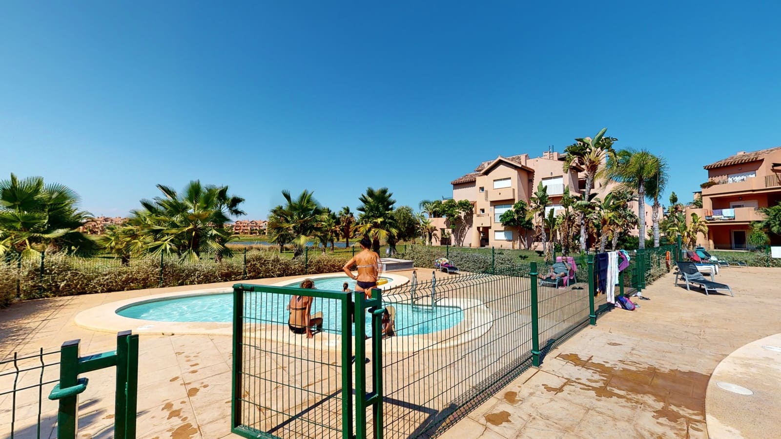 2 soveværelse Lejlighed til leje i Mar Menor Golf Resort med swimmingpool garage - € 1.175 (Ref: 7168351)
