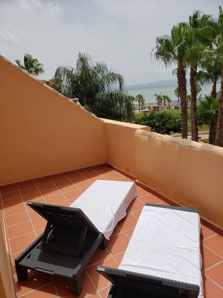 3 soveværelse Lejlighed til leje i Los Alcazares med swimmingpool garage - € 1.200 (Ref: 7174635)