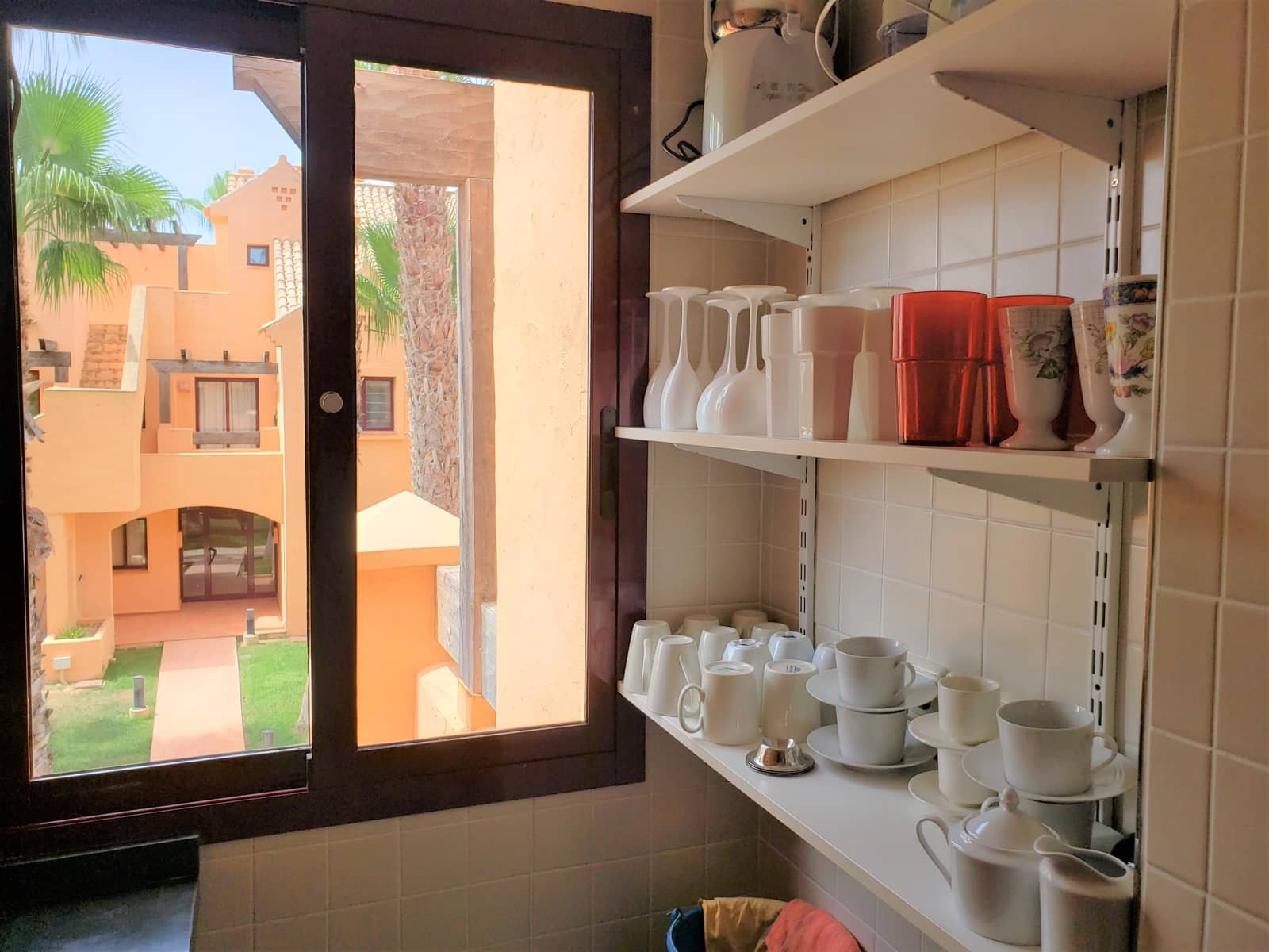 3 soveværelse Lejlighed til leje i Los Alcazares med swimmingpool garage - € 1.200 (Ref: 7174635)