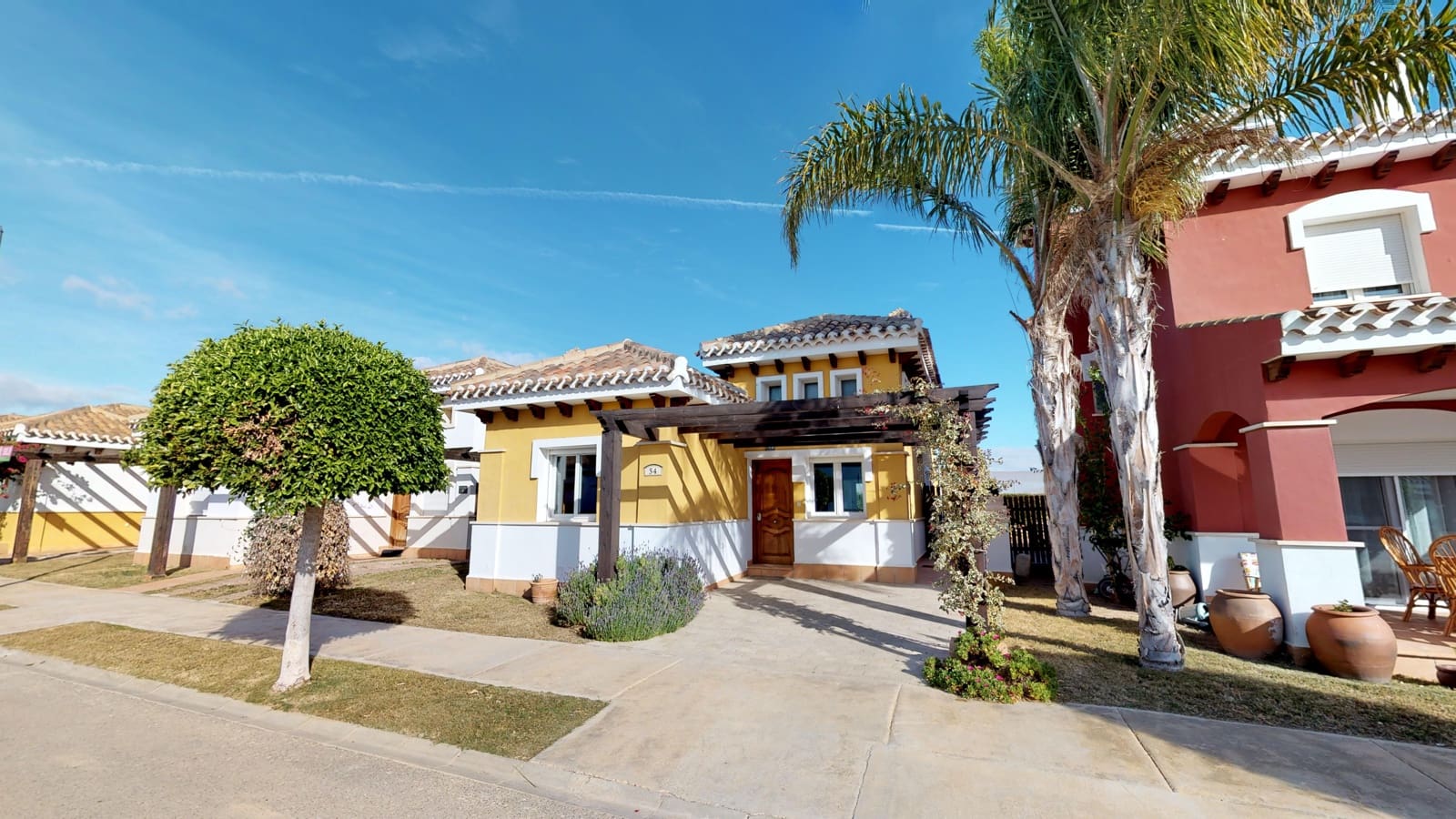 2 soveværelse Villa til leje i Mar Menor Golf Resort med swimmingpool garage - € 1.600 (Ref: 7180300)