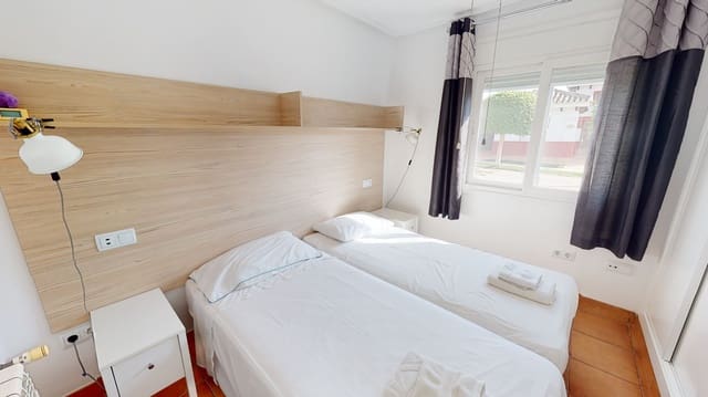 2 bedroom Villa for rent in Mar Menor Golf Resort, Torre-Pacheco with pool garage - € 1,600 (Ref: 7223414)