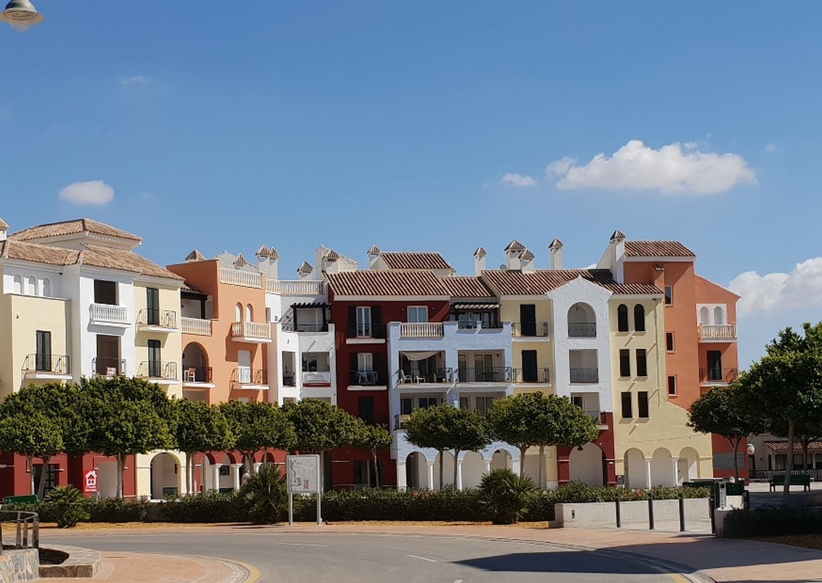 2 soveværelse Lejlighed til leje i La Torre Golf Resort med swimmingpool garage - € 1.100 (Ref: 7519746)